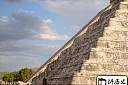 这座墨西哥金字塔能看到“羽蛇神下凡”奇景，神秘现象令人困惑