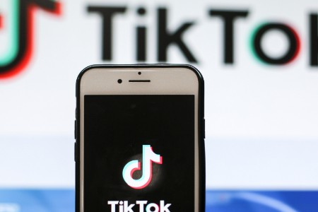 TikTok向Shopify商家开放购物功能 | 跨境电商周报