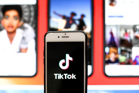 TikTok潜力爆品：电动滑板车又爆了？热门标签3.41亿播放