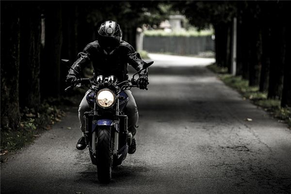 梦见偷摩托车是什么意思